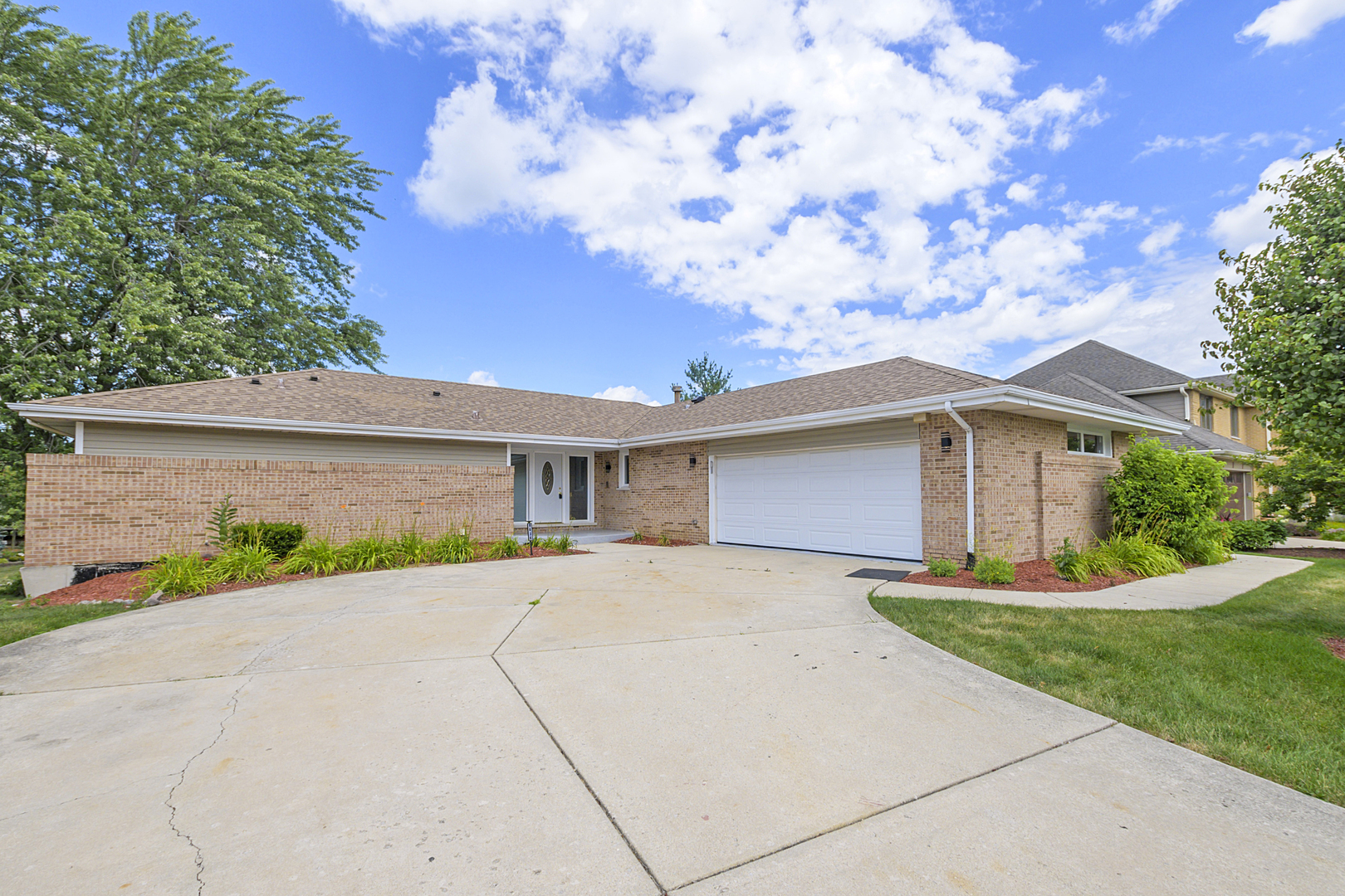 9836 Circle Parkway
