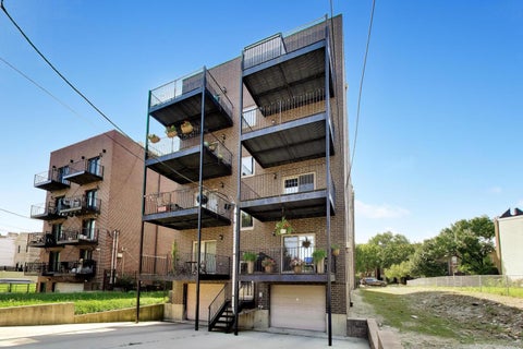 Tiny photo for Chicago, IL 60653 (MLS # 12744178)