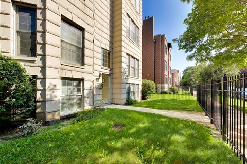 Tiny photo for Chicago, IL 60653 (MLS # 12744178)