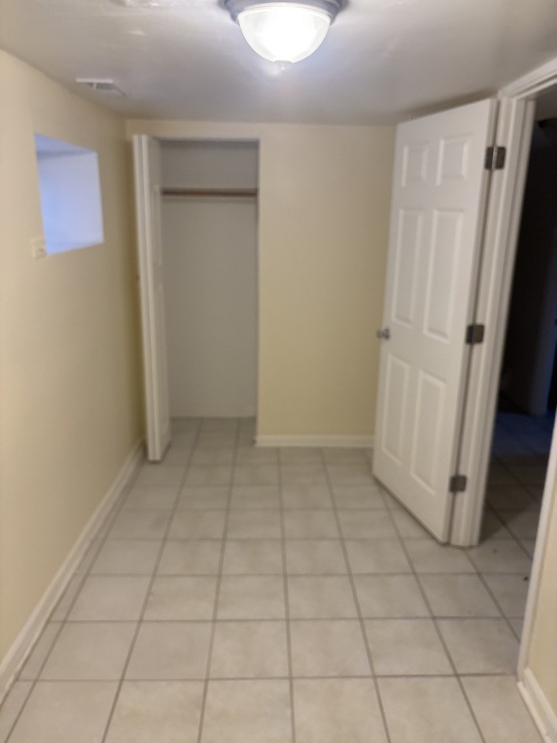 115 S Kilbourn Avenue 1st