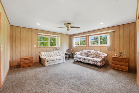 Tiny photo for 213 Edgeware Road, Elk Grove Village, IL 60007 (MLS # 12693035)