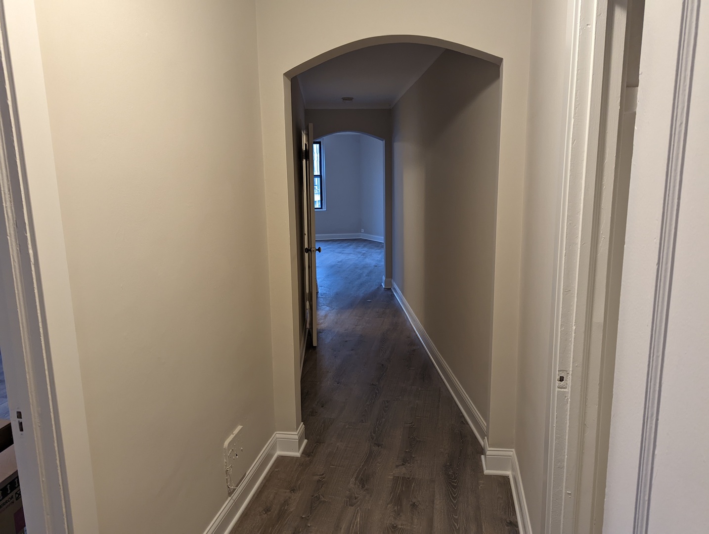 3335 W Diversey Avenue 301