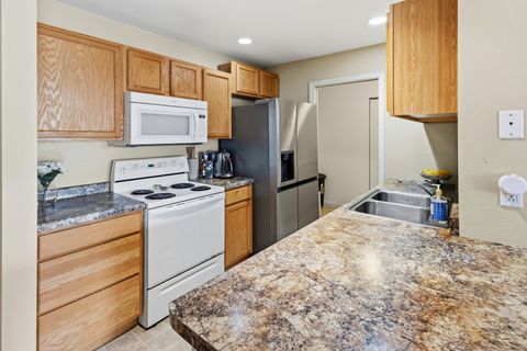 Tiny photo for 2408 Windward Boulevard #205, Champaign, IL 61821 (MLS # 12672252)