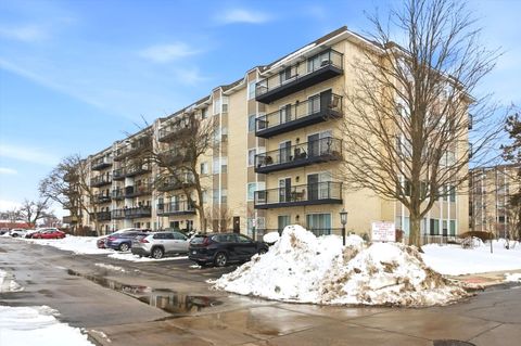 Tiny photo for 8640 Waukegan Road #123, Morton Grove, IL 60053 (MLS # 12540260)