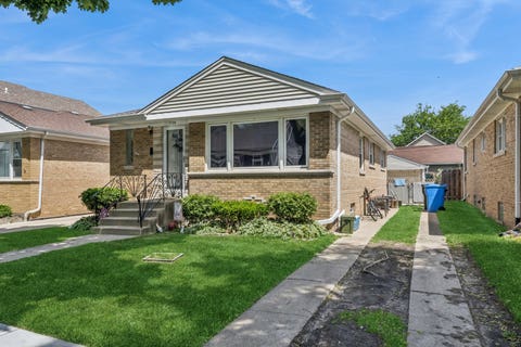 Tiny photo for 7738 W Clarence Avenue, Chicago, IL 60631 (MLS # 12661018)