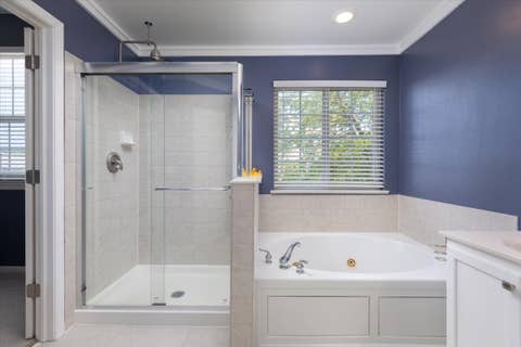 Tiny photo for 804 S SPARKLE Court, Oswego, IL 60543 (MLS # 12719947)