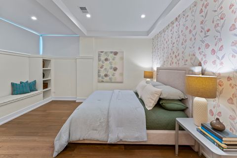 Tiny photo for 1759 N Campbell Avenue #1, Chicago, IL 60647 (MLS # 12506579)