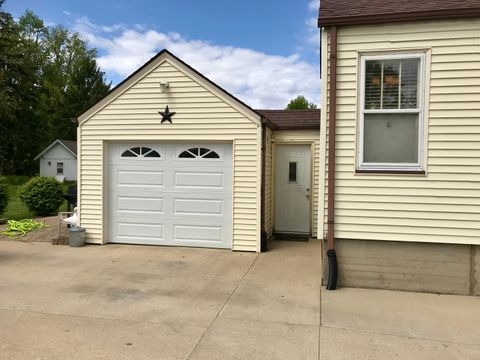 Tiny photo for 454 E Lincoln Street, Princeton, IL 61356 (MLS # 12600114)