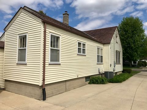 Tiny photo for 454 E Lincoln Street, Princeton, IL 61356 (MLS # 12600114)