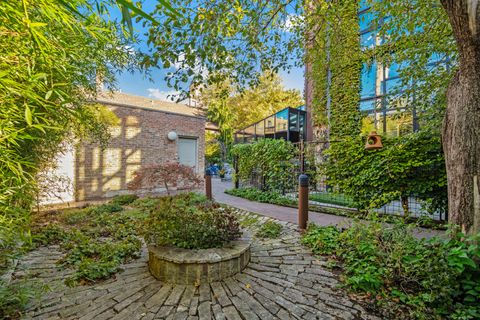 Tiny photo for 1646 N Leavitt Street, Chicago, IL 60647 (MLS # 12494406)