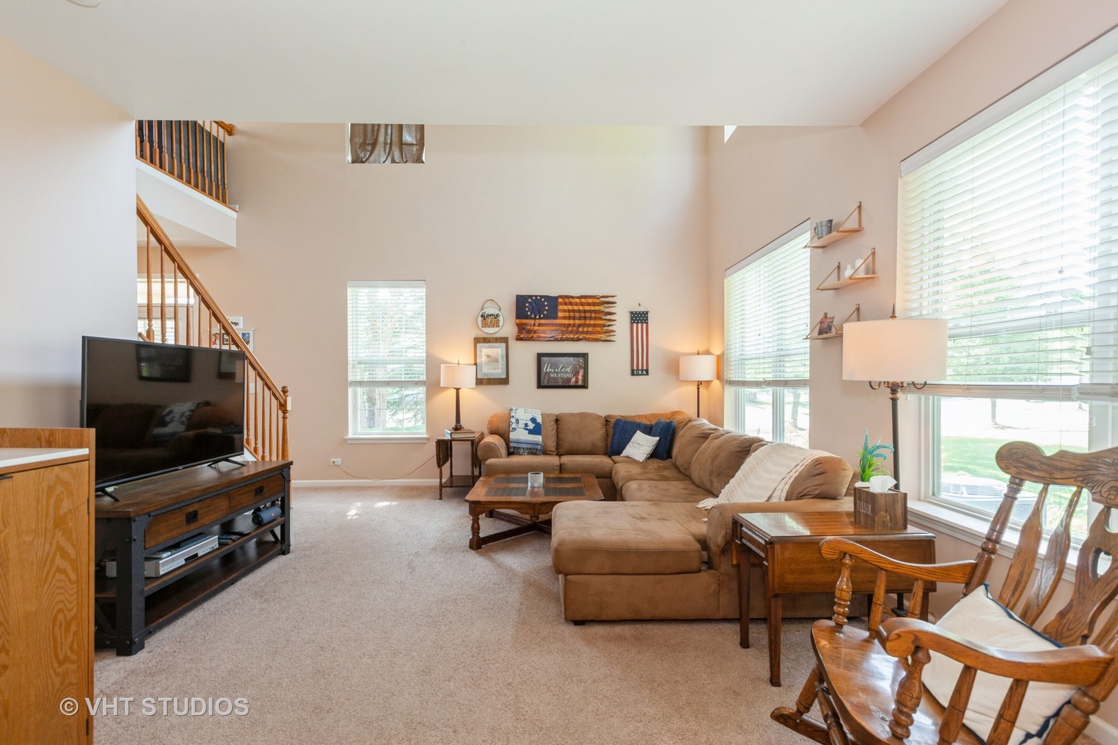 2401 Sunshine Lane