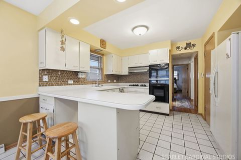 Tiny photo for 439 N Harvard Avenue, Villa Park, IL 60181 (MLS # 12498344)