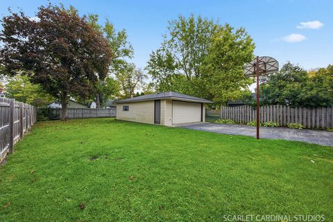 Tiny photo for 439 N Harvard Avenue, Villa Park, IL 60181 (MLS # 12498344)