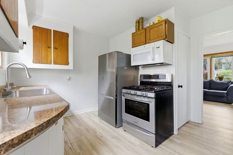 Tiny photo for 32 Arlington Lane, Fox Lake, IL 60020 (MLS # 12613127)