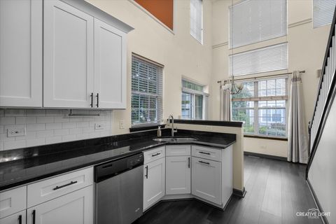 Tiny photo for 230 St James Parkway #A, Sugar Grove, IL 60554 (MLS # 12521938)