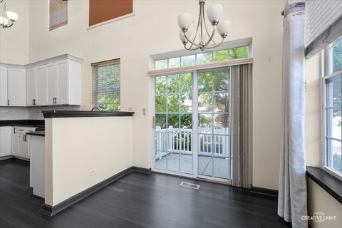 Tiny photo for 230 St James Parkway #A, Sugar Grove, IL 60554 (MLS # 12521938)