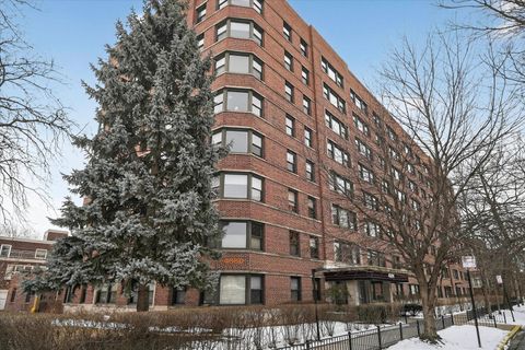 Photo of 4880 N Marine Drive #716, Chicago, IL 60640 (MLS # 12597439)