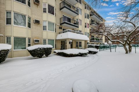 Photo of 5510 LINCOLN Avenue #101, Morton Grove, IL 60053 (MLS # 12554964)