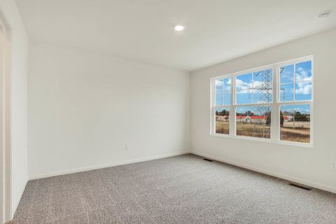 Tiny photo for 585 yosemite Way, Mundelein, IL 60060 (MLS # 12511924)