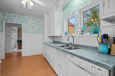 Tiny photo for 728 Hardin Avenue, Aurora, IL 60506 (MLS # 12635230)