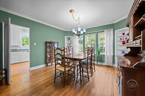 Tiny photo for 728 Hardin Avenue, Aurora, IL 60506 (MLS # 12635230)