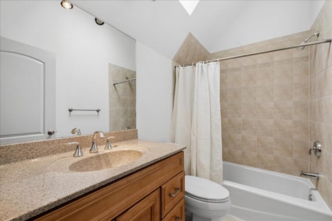 Tiny photo for 512 Oak Street, Libertyville, IL 60048 (MLS # 12791325)