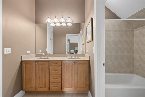 Tiny photo for 512 Oak Street, Libertyville, IL 60048 (MLS # 12791325)