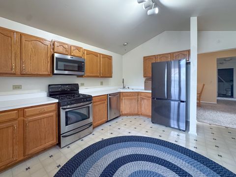 Tiny photo for 30W015 Juniper Court #30W015, Warrenville, IL 60555 (MLS # 12518019)
