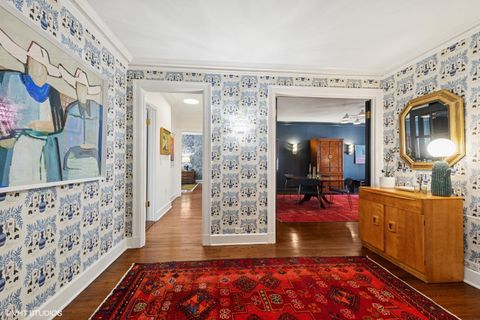 Tiny photo for 3100 N Sheridan Road #11D, Chicago, IL 60657 (MLS # 12439080)