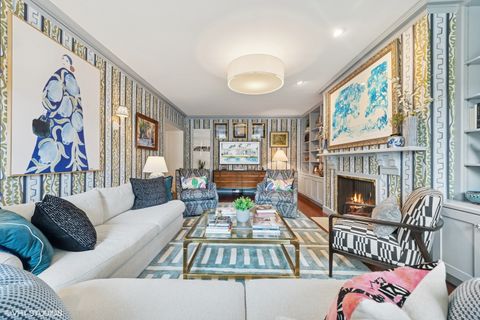 Tiny photo for 3100 N Sheridan Road #11D, Chicago, IL 60657 (MLS # 12439080)