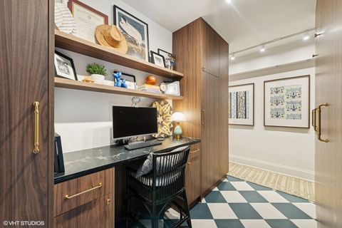 Tiny photo for 3100 N Sheridan Road #11D, Chicago, IL 60657 (MLS # 12439080)