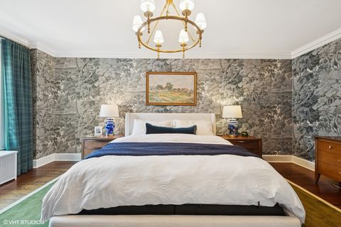 Tiny photo for 3100 N Sheridan Road #11D, Chicago, IL 60657 (MLS # 12439080)