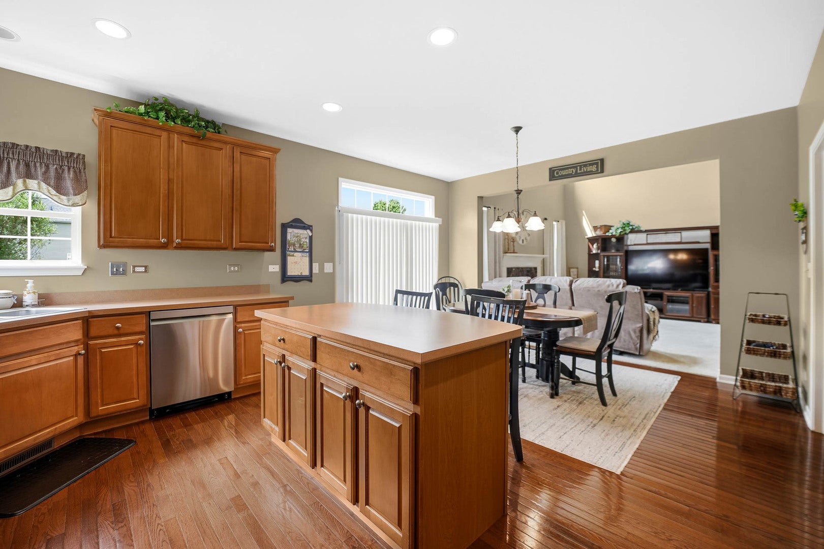 442 Winterberry Drive