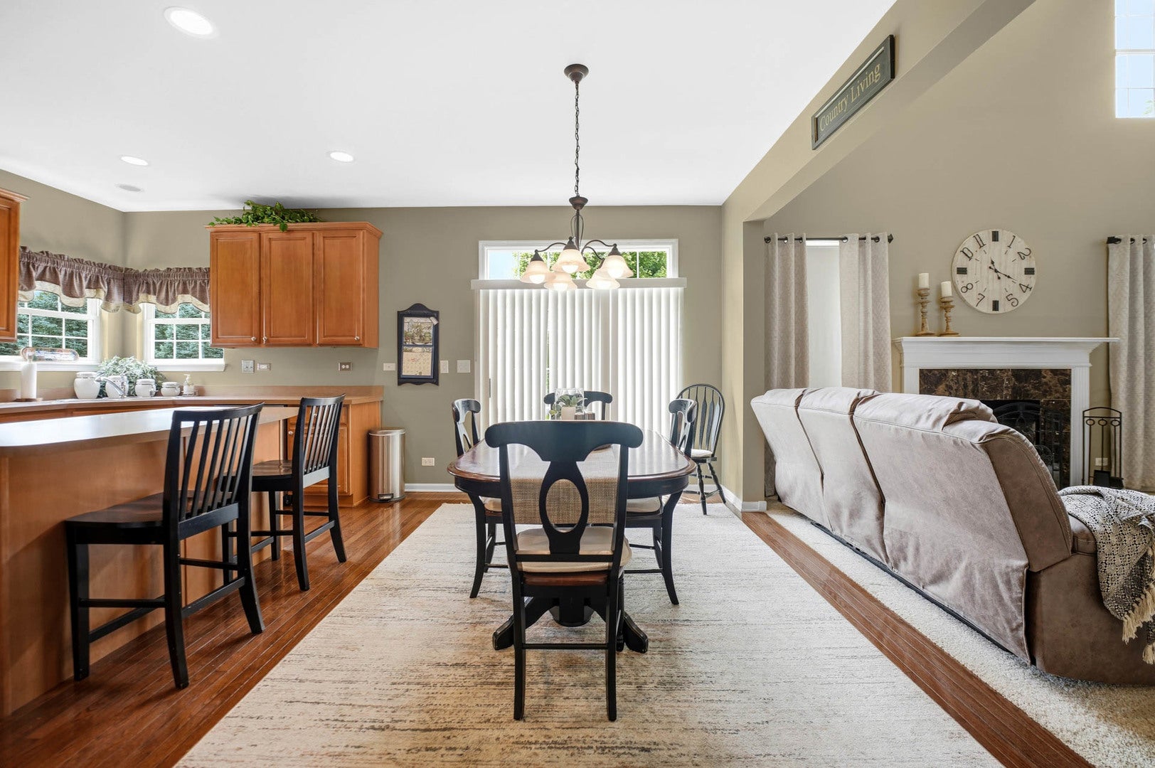 442 Winterberry Drive