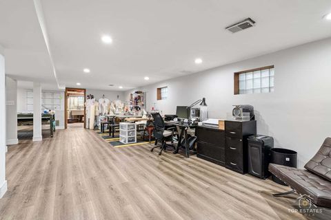 Tiny photo for 1018 S Beechwood Drive, Mount Prospect, IL 60056 (MLS # 12531099)