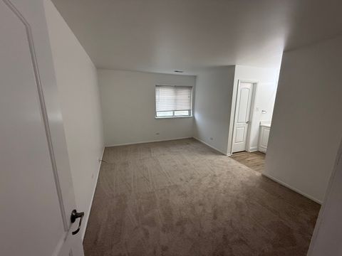 Tiny photo for 18053 Live Oak Court #1603, Tinley Park, IL 60477 (MLS # 12537407)