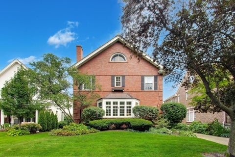 Photo of River Forest, IL 60305 (MLS # 12747905)