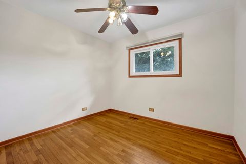 Tiny photo for 2S224 Valley Road, Lombard, IL 60148 (MLS # 12502376)