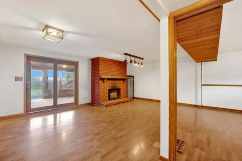 Tiny photo for 2S224 Valley Road, Lombard, IL 60148 (MLS # 12502376)