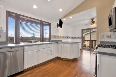 Tiny photo for 2S224 Valley Road, Lombard, IL 60148 (MLS # 12502376)