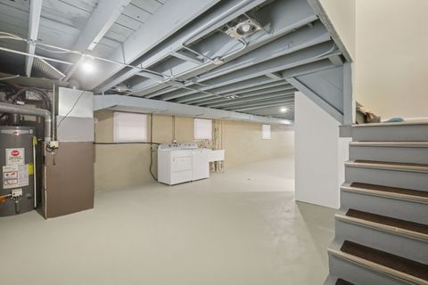 Tiny photo for 1711 W 43rd Street, Chicago, IL 60609 (MLS # 12556177)