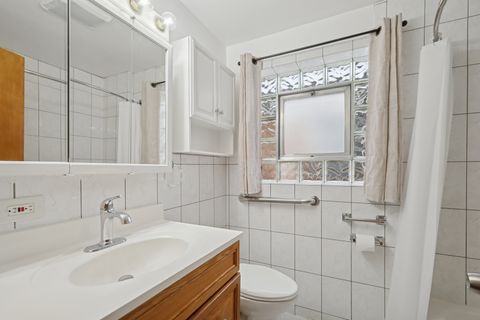 Tiny photo for 1711 W 43rd Street, Chicago, IL 60609 (MLS # 12556177)