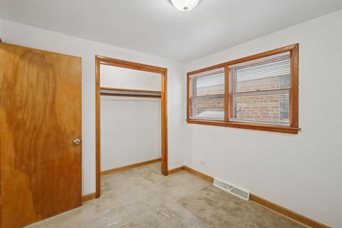 Tiny photo for 1711 W 43rd Street, Chicago, IL 60609 (MLS # 12556177)