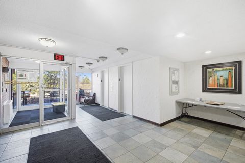 Tiny photo for 2200 S Stewart Avenue #3J, Lombard, IL 60148 (MLS # 12591034)