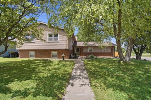 Photo of 1428 Hanson Drive, Normal, IL 61761 (MLS # 12681160)