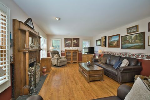 Tiny photo for 248 Perth Road, Cary, IL 60013 (MLS # 12679042)