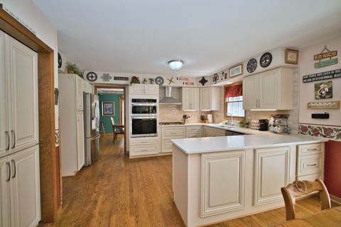 Tiny photo for 248 Perth Road, Cary, IL 60013 (MLS # 12679042)