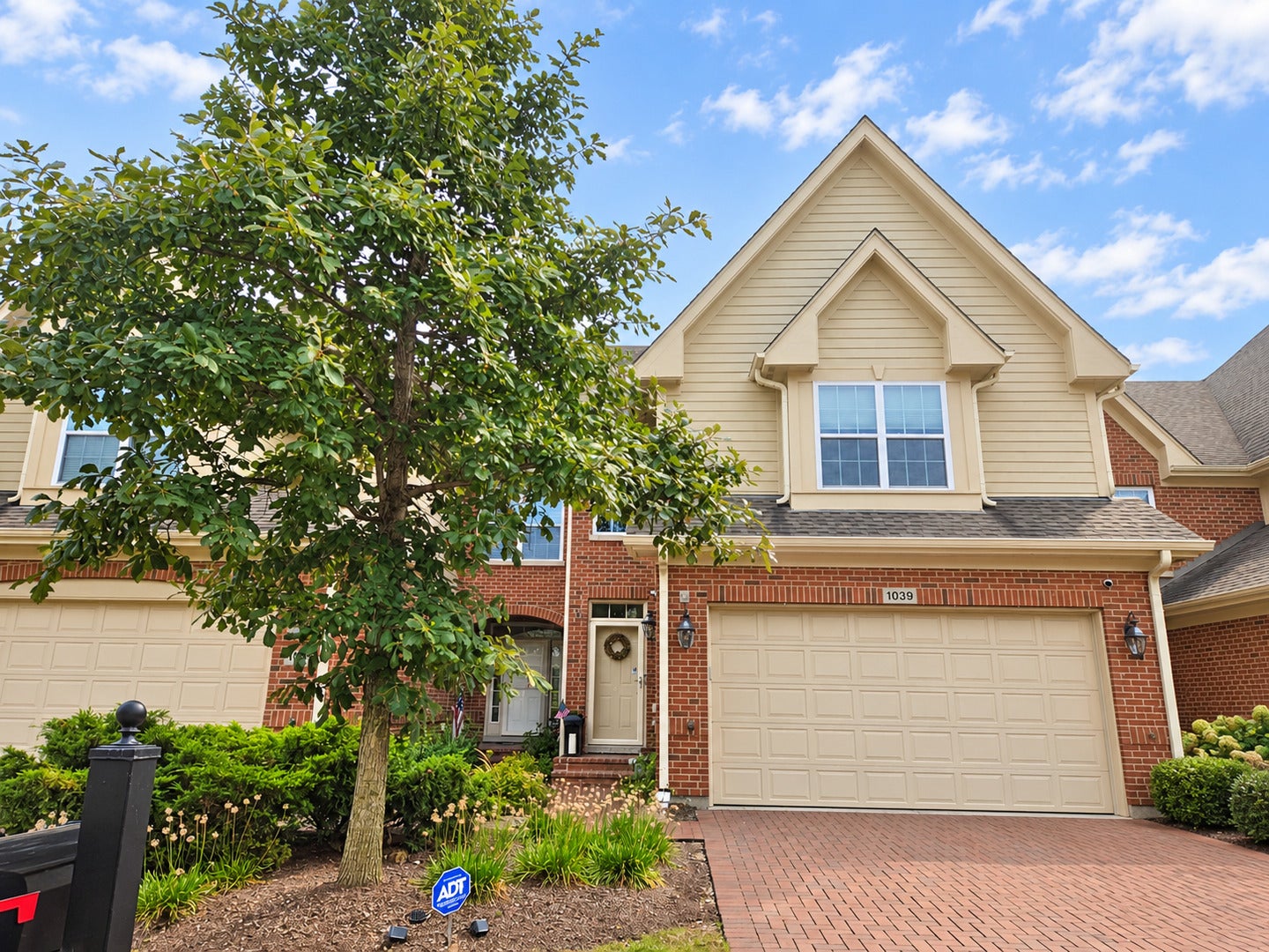 1039 Hickory Drive