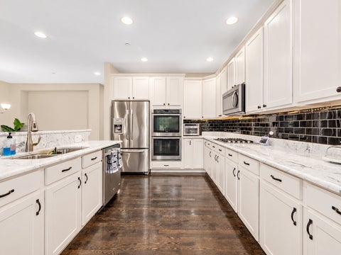 Tiny photo for 1039 Hickory Drive, Western Springs, IL 60558 (MLS # 12760116)