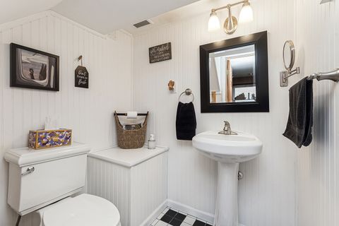 Tiny photo for 2253 S 15th Avenue, North Riverside, IL 60546 (MLS # 12592317)